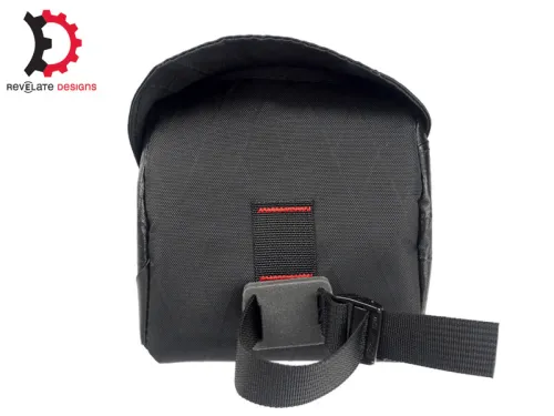 Revelate Designs Mag Tank 2000 front locking cam strap